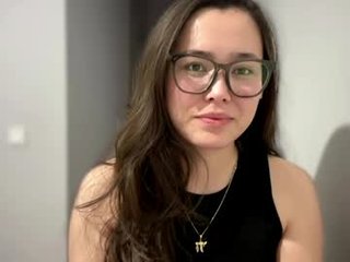 laurettasims 20 y. o. 