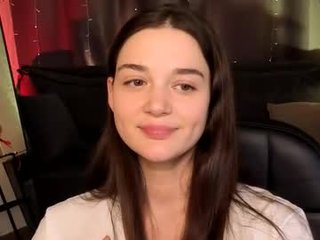 seline_vibe 18 y. o. sex cam with a horny cute cam girl that's also incredibly naughty