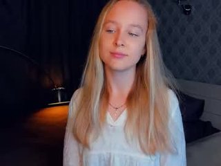 nicolavanderbie 18 y. o. 