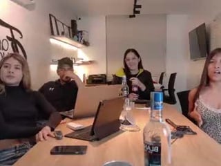 hader2025 0 y. o. couple fucking in the ass online