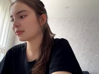 lanihadland 18 y. o. 