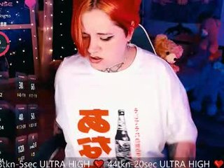 noori_hope 21 y. o. cam girl strong fucked in the pink ass