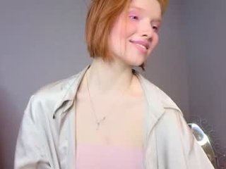 ginger_hugs 18 y. o. german cam girl giving good blowjob she will show her dirty cunt