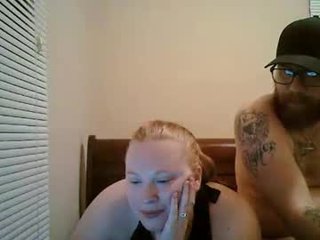 str8andbi93 0 y. o. hot cum dripping from beautiful cam babe pussy