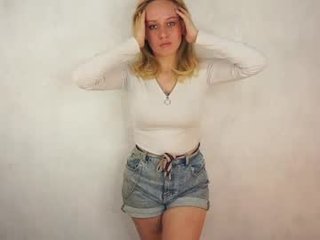 marlenehiske 18 y. o. 