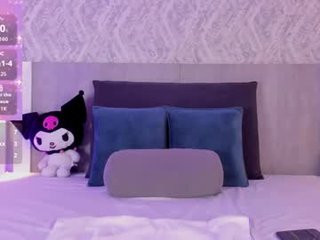 krystal_foxx 20 y. o. latina cam girl enjoying fetish live sex