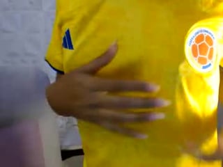 alexawet_ 0 y. o. latina cam babe brings live sex to him online