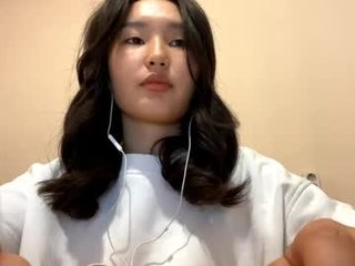 anneprice 18 y. o. 