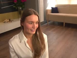 lisa_schiele 20 y. o. gorgeous cam model turned into rough sex anal whore