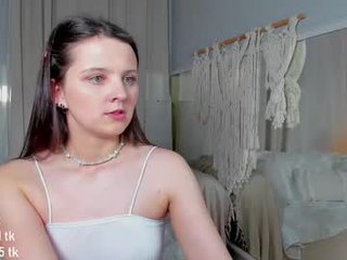 fluffy_waffles 18 y. o. 