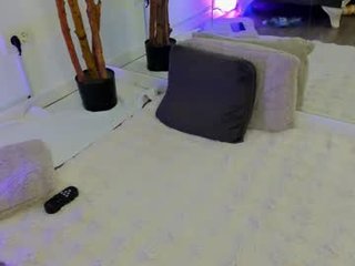 sugar_maple 22 y. o. webcam girl enjoy outdoors sex online