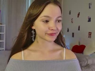 charming_bliss 18 y. o. 