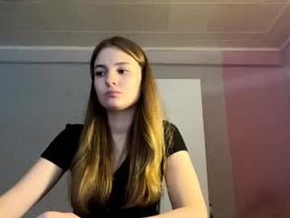 deliamcchriston 18 y. o. 