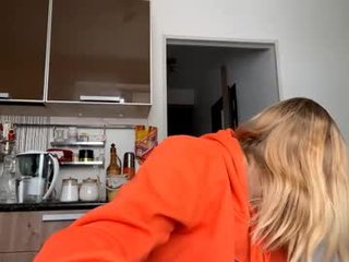 cherryleija 18 y. o. 