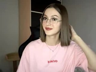 veronikasenk 18 y. o. 