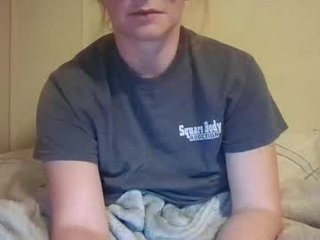 slutty_redhead3 0 y. o. 