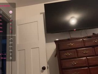 blkalthottie 30 y. o. ebony cam girl with big tits