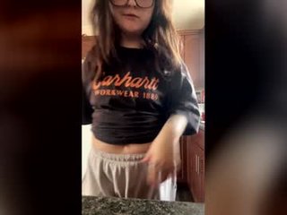 nakedandstonedd 18 y. o. cam girl gets her ass hard fucked by her partner