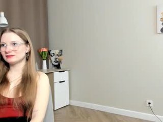 arianaabramek 18 y. o. 