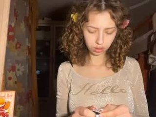 kaleighbourek 19 y. o. 