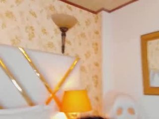 rachelleevans 0 y. o. latina cam girl wants hot lesbian porn online