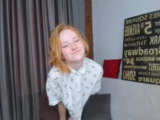 silkencrave 18 y. o. nude cam babe loves live kiss show online