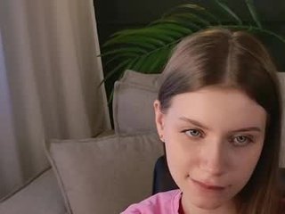 livia_place 18 y. o. 