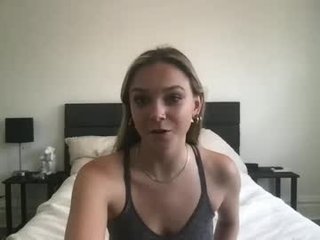 scarletterose_504259 20 y. o. 