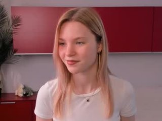 cristasires 18 y. o. cute blonde cam girl gets her pussy banged very hard