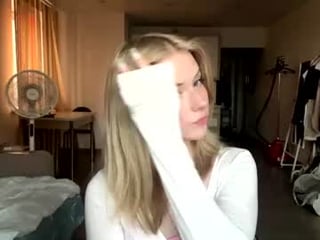 mewplop 18 y. o. 