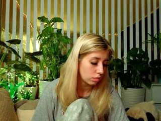 violetttttacb 18 y. o. 