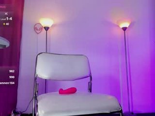 dayanna_tecca 0 y. o. horny cam girl loves takes a cock deep in her pussy