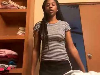 roxystarvibe 0 y. o. 