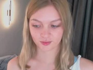 rachelcarpenter_ 19 y. o. 